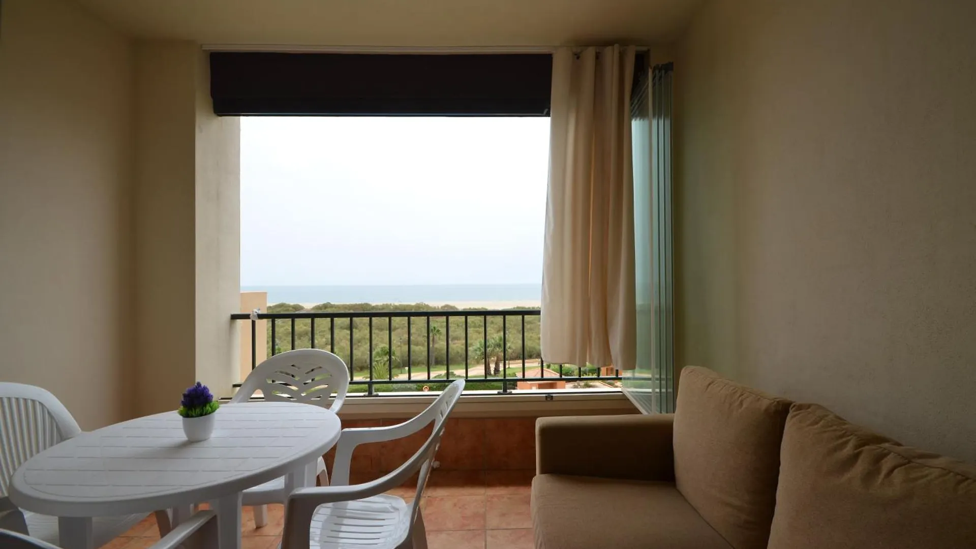 Hotel Los Pelicanos Solmares Isla Canela